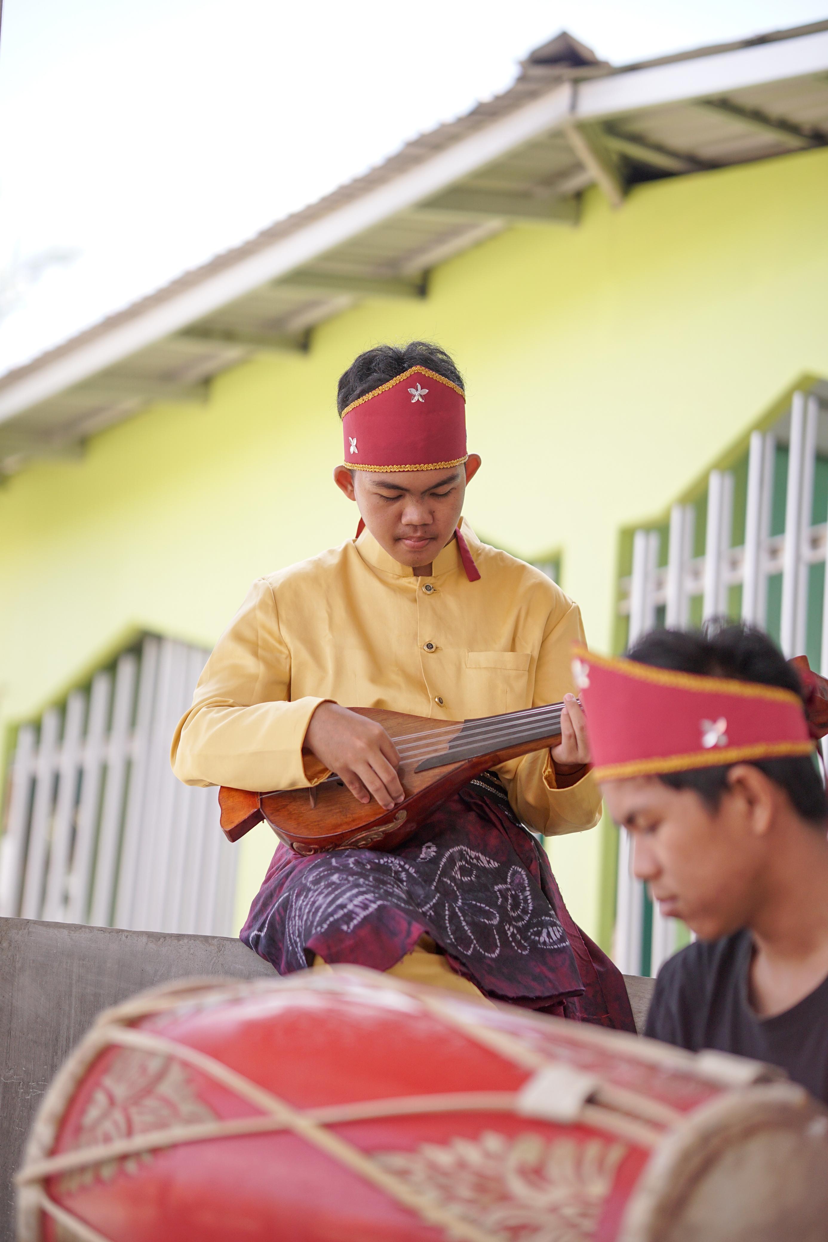Music Tradisional dan Panting